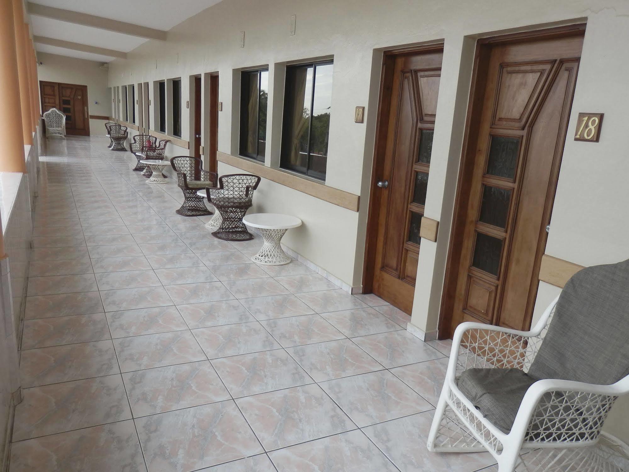 Hotel Garant & Suites Boca Chica Kültér fotó